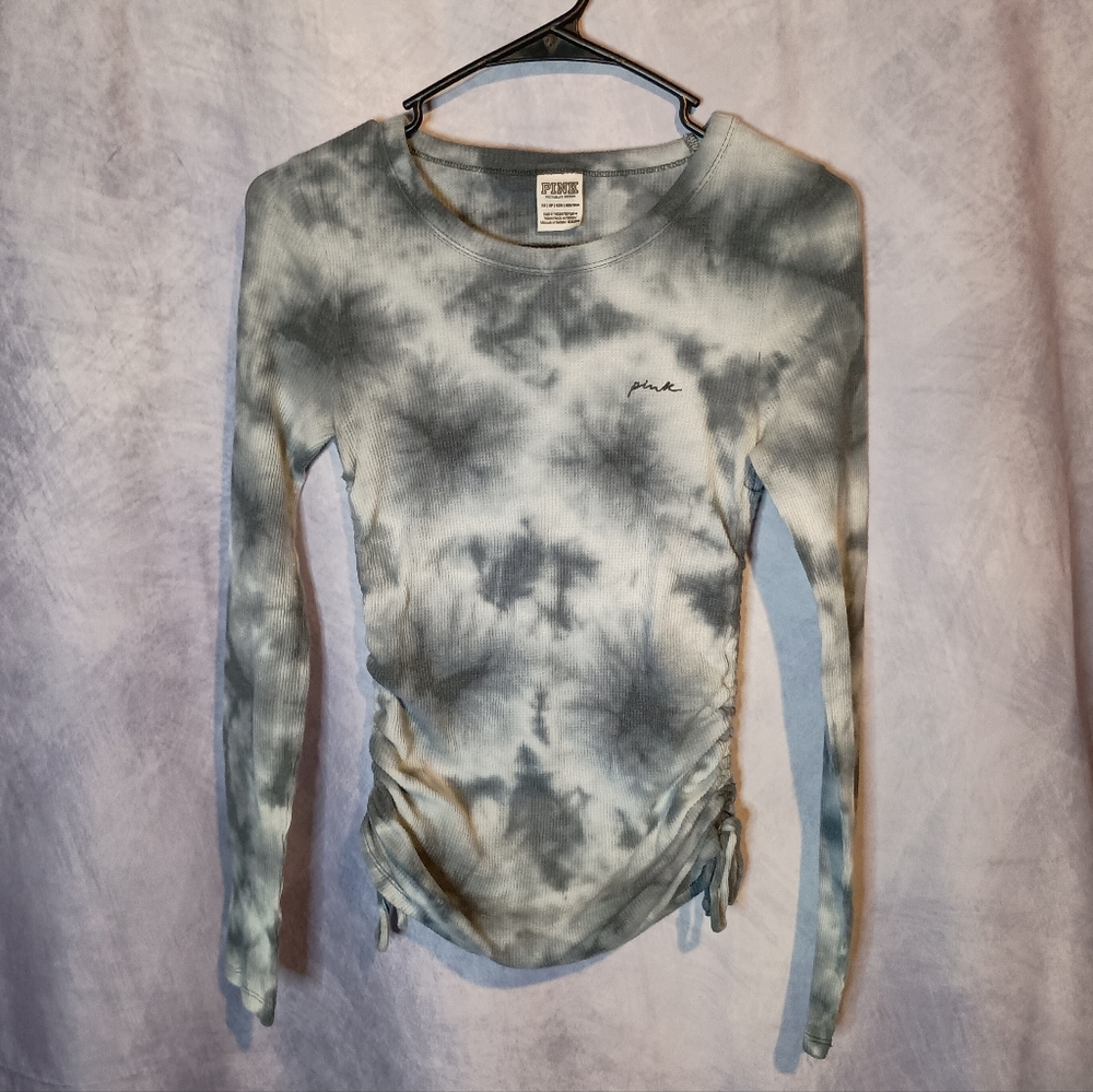 Victoria's Secret PINK Tie Dye Ruched Thermal Top‎